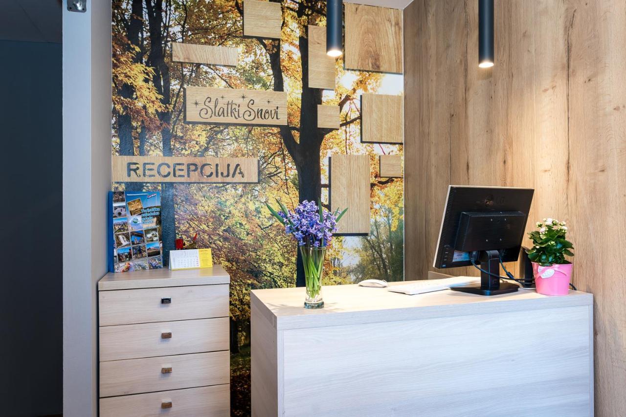 Slatki Snovi II Otel Knin Dış mekan fotoğraf