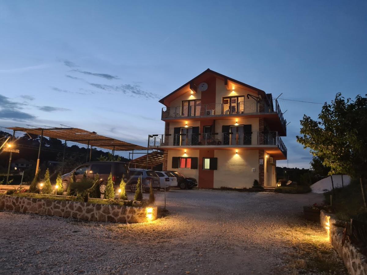 Slatki Snovi II Otel Knin Dış mekan fotoğraf