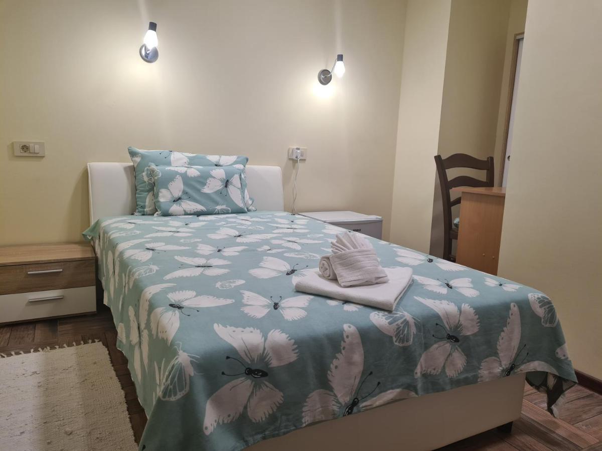 Slatki Snovi II Otel Knin Dış mekan fotoğraf